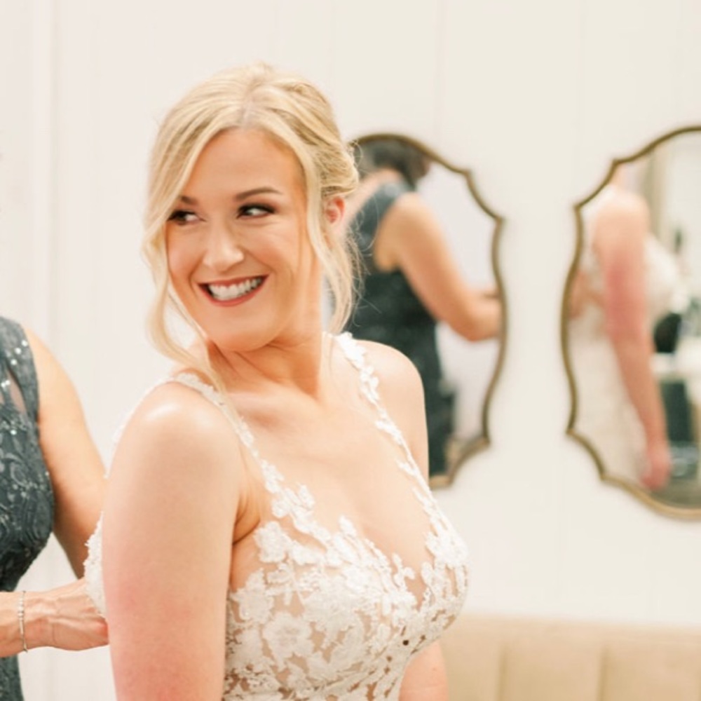 Meet your Posher, Hailey